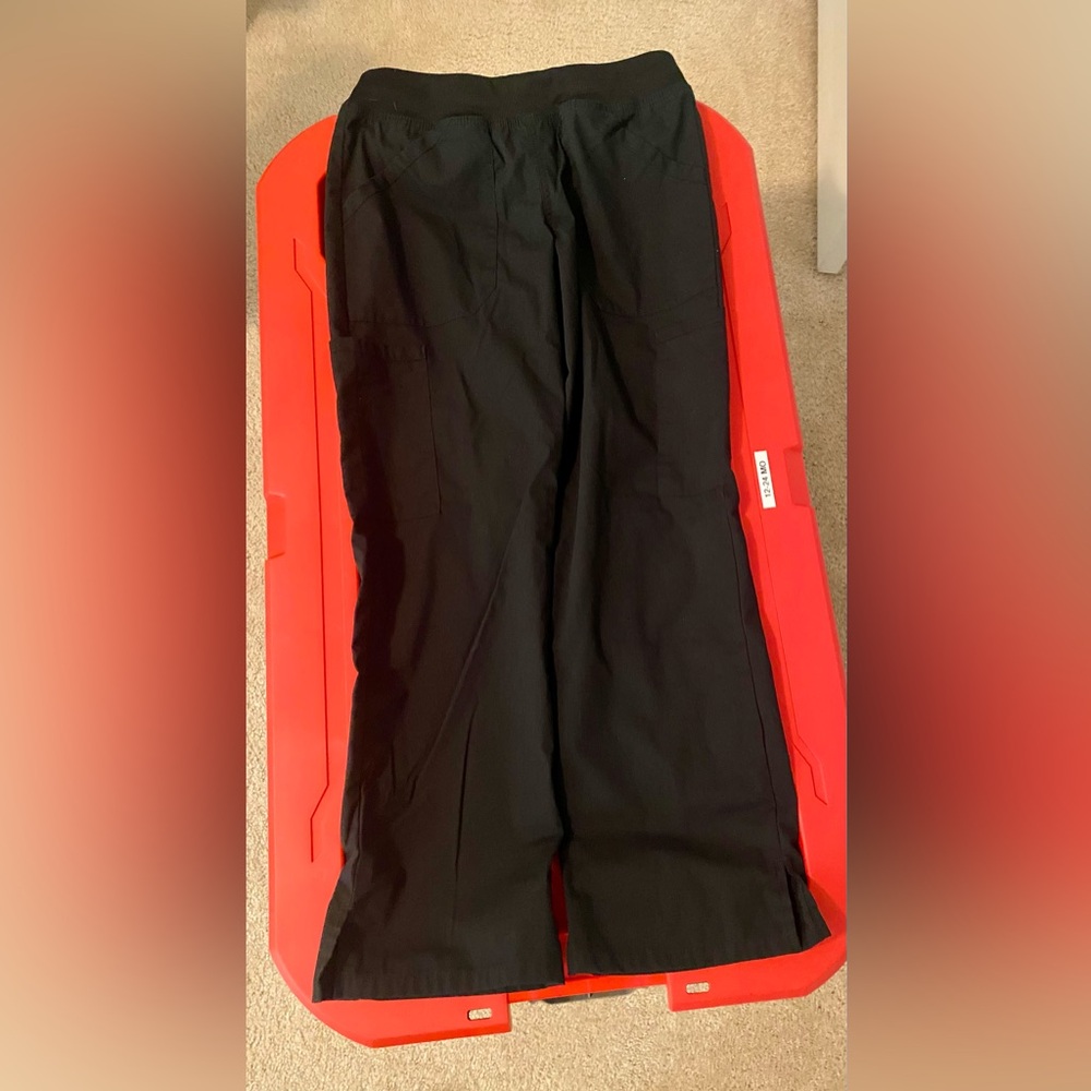 Cherokee Women's black scrub pants SP
